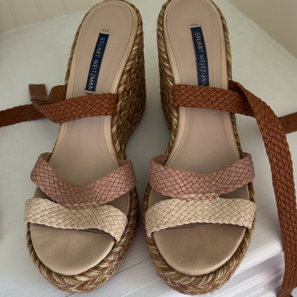 Stuart Weitzman Elsie Woven Wedges/3 tone cream/brown/beige/Braided accent/jute. - Picture 3 of 10